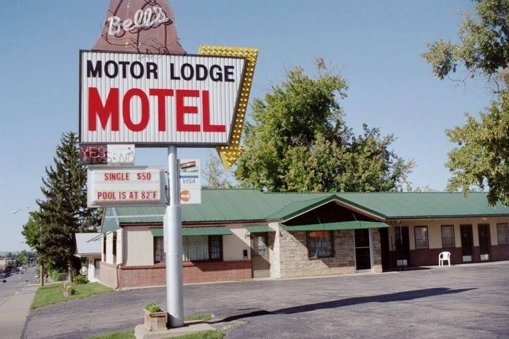 Bell'S Motor Lodge Motel - Spearfish Bagian luar foto