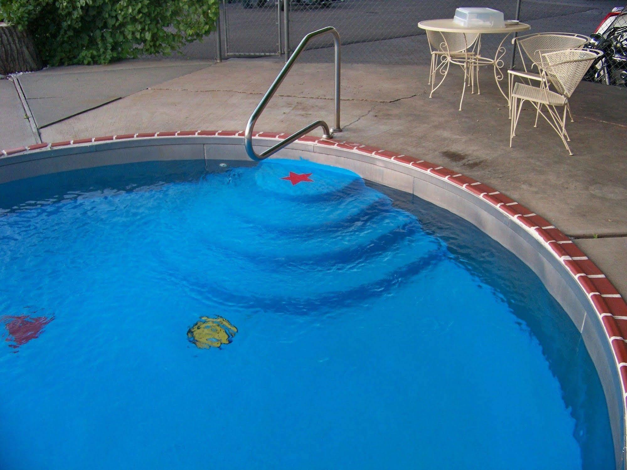Bell'S Motor Lodge Motel - Spearfish Bagian luar foto