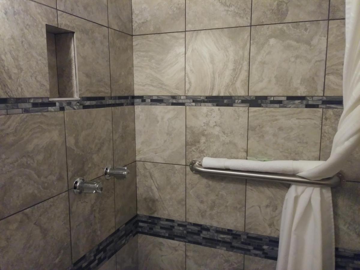 Bell'S Motor Lodge Motel - Spearfish Bagian luar foto